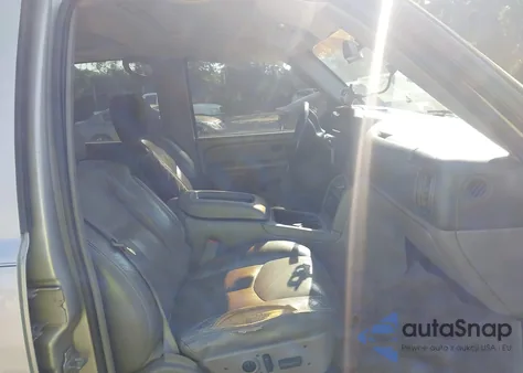 2006 Chevrolet Tahoe Lt z USA, uszkodzony, nr VIN 1GNEC13Z66R142989